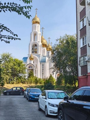 Продам двухкомнатную (2-комн.) квартиру, Таганрогская ул, 110, Ростов-на-Дону г