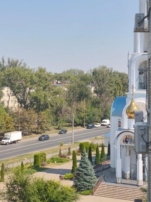 Продам двухкомнатную (2-комн.) квартиру, Таганрогская ул, 110, Ростов-на-Дону г