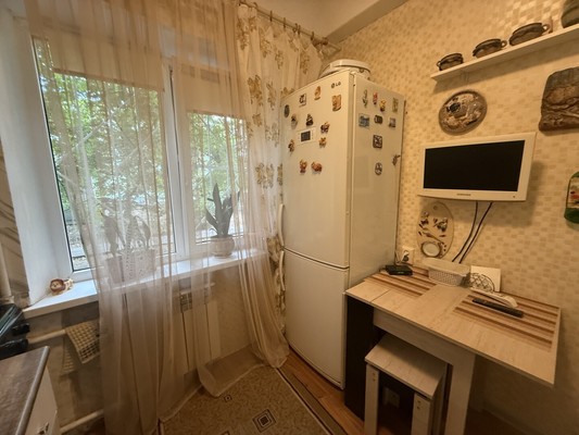 Продам однокомнатную (1-комн.) квартиру, Коммунистический пр-кт, 38/2, Ростов-на-Дону г