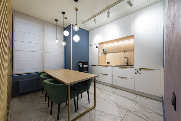 Продам трехкомнатную (3-комн.) квартиру, Степана Разина ул, 23, Екатеринбург г