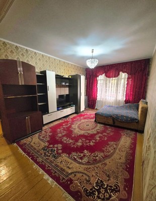 Продам двухкомнатную (2-комн.) квартиру, Восстания ул, 12, Казань г