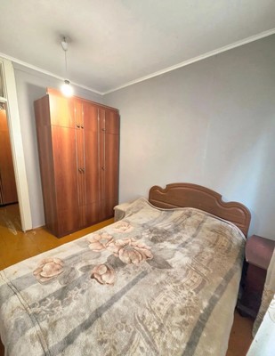 Продам двухкомнатную (2-комн.) квартиру, Восстания ул, 12, Казань г