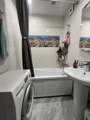 Продам двухкомнатную (2-комн.) квартиру, Врачебный проезд, 9, Москва г