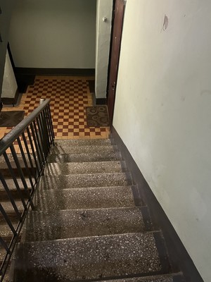 Продам двухкомнатную (2-комн.) квартиру, Врачебный проезд, 9, Москва г