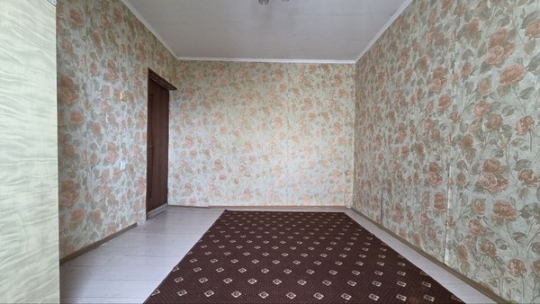 Продам трехкомнатную (3-комн.) квартиру, Луговой проезд, 8к1, Москва г