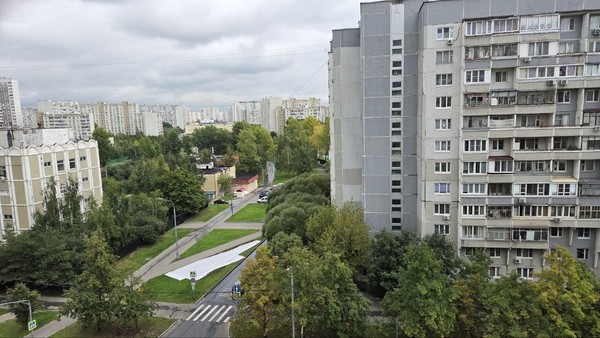 Продам трехкомнатную (3-комн.) квартиру, Луговой проезд, 8к1, Москва г