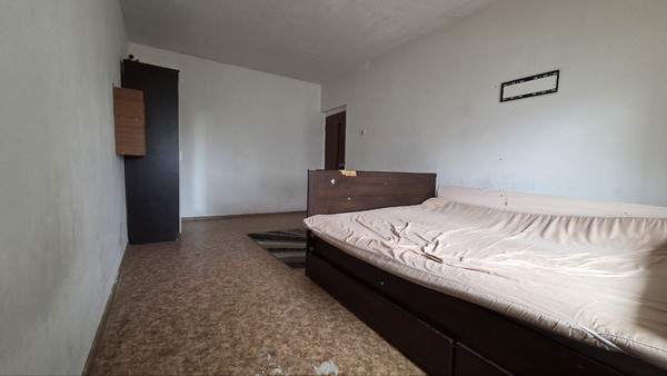 Продам трехкомнатную (3-комн.) квартиру, Луговой проезд, 8к1, Москва г