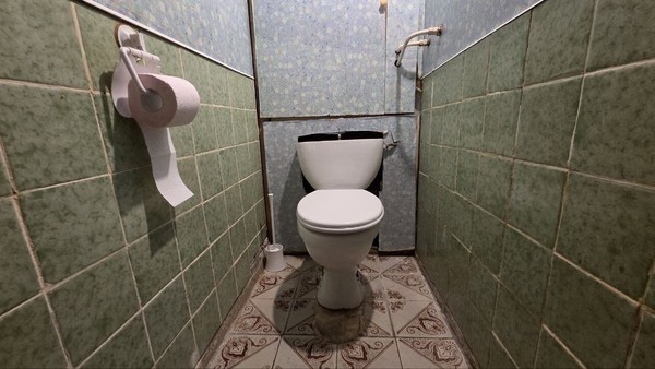 Продам трехкомнатную (3-комн.) квартиру, Луговой проезд, 8к1, Москва г