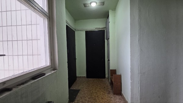 Продам трехкомнатную (3-комн.) квартиру, Луговой проезд, 8к1, Москва г