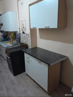 Продам комнату в 5-комн. квартире, Яблочкова ул, 3, Санкт-Петербург г