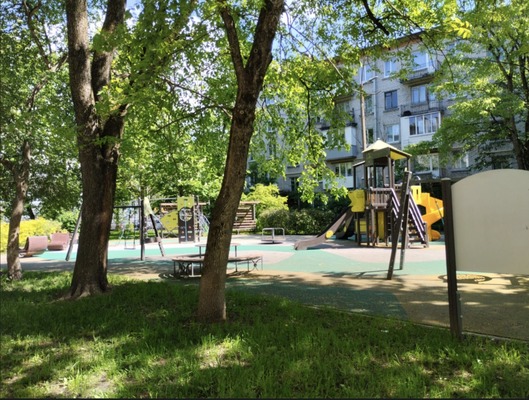 Продам двухкомнатную (2-комн.) квартиру, Ленинградская ул, 70к2, Песочный п