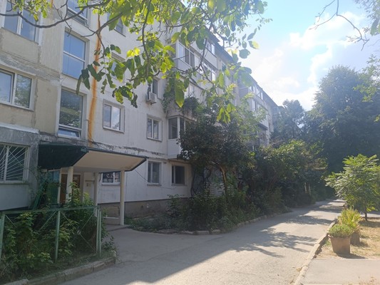 Продам двухкомнатную (2-комн.) квартиру, Ульянова Дмитрия ул, 3434, Ялта г