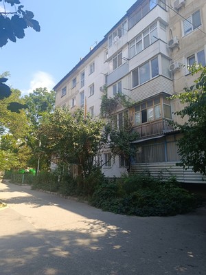 Продам двухкомнатную (2-комн.) квартиру, Ульянова Дмитрия ул, 3434, Ялта г