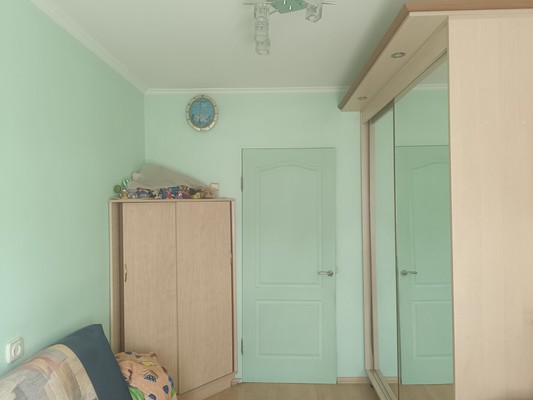 Продам двухкомнатную (2-комн.) квартиру, Ульянова Дмитрия ул, 3434, Ялта г