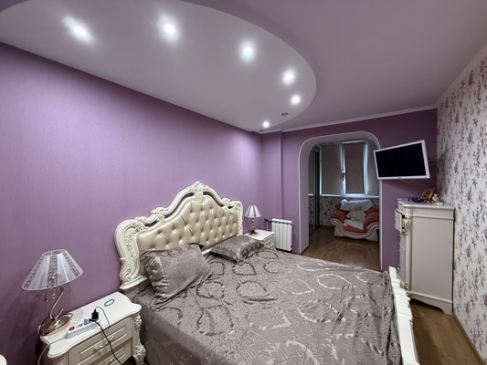 Продам трехкомнатную (3-комн.) квартиру, И.Г.Лексина ул, 54, Симферополь г