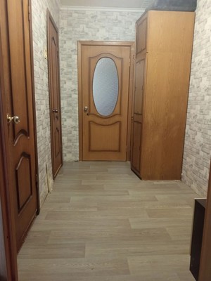 Продам двухкомнатную (2-комн.) квартиру, Д мкр, 31, Новомичуринск г