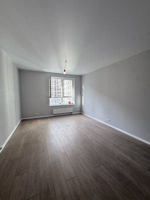 Продам трехкомнатную (3-комн.) квартиру, Куприна пр-кт, 15, Сосенское п