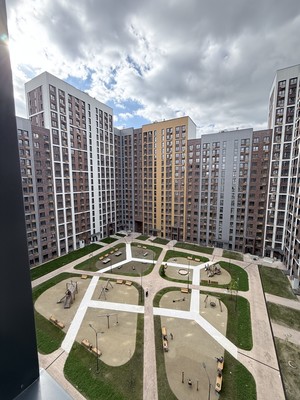 Продам трехкомнатную (3-комн.) квартиру, Куприна пр-кт, 15, Сосенское п