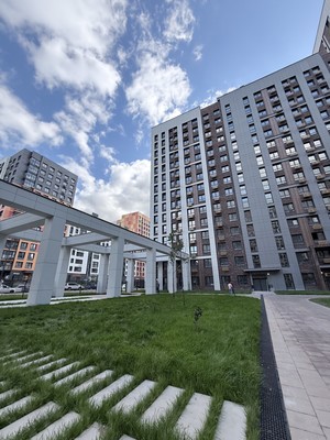 Продам трехкомнатную (3-комн.) квартиру, Куприна пр-кт, 15, Сосенское п