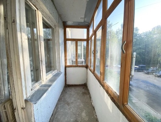 Продам двухкомнатную (2-комн.) квартиру, Петра Алексеева ул, 12, Смоленск г