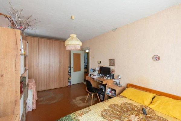 Продам трехкомнатную (3-комн.) квартиру, Коммунистический пр-кт, 29, Ростов-на-Дону г