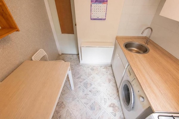 Продам трехкомнатную (3-комн.) квартиру, Коммунистический пр-кт, 29, Ростов-на-Дону г