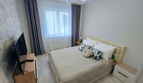 Продам двухкомнатную (2-комн.) квартиру, Крылова ул, 13к2, Анапа г