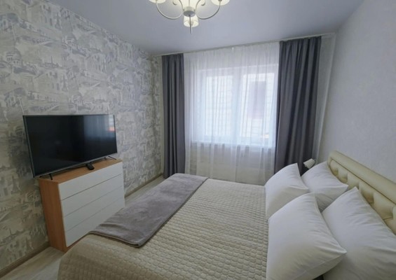 Продам двухкомнатную (2-комн.) квартиру, Крылова ул, 13к2, Анапа г