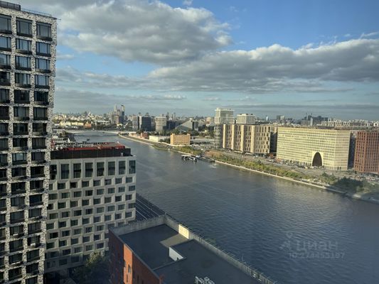 Продам трехкомнатную (3-комн.) квартиру, Новоданиловская наб, 8к1, Москва г
