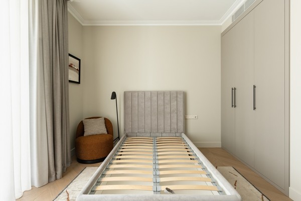 Продам трехкомнатную (3-комн.) квартиру, Янковского ул, 1к2, Москва г