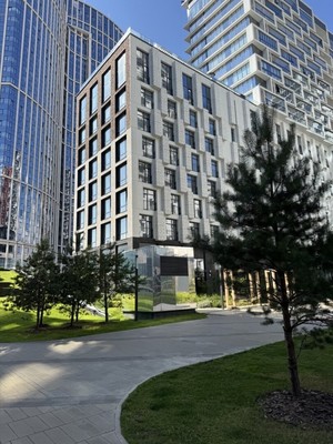 Продам трехкомнатную (3-комн.) квартиру, Янковского ул, 1к2, Москва г