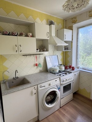 Продам двухкомнатную (2-комн.) квартиру, Волкова ул, 7к4, Ростов-на-Дону г