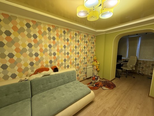 Продам трехкомнатную (3-комн.) квартиру, И.Г.Лексина ул, 54, Симферополь г