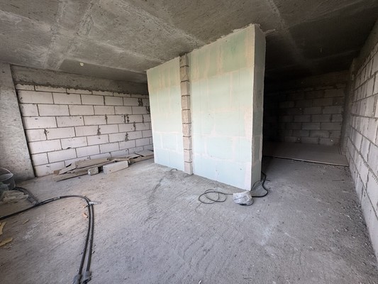 Продам трехкомнатную (3-комн.) квартиру, Дмитровская ул, 6А, Базарово д