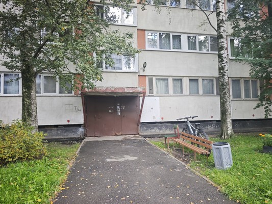 Продам двухкомнатную (2-комн.) квартиру, Придорожная аллея, 5А, Санкт-Петербург г