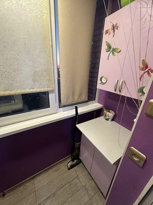 Сдам комнату в 6-комн. квартире, Заводской пр-кт, 36, Колпино г
