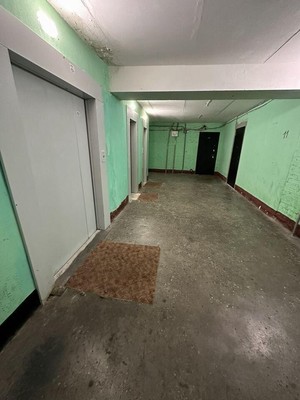 Сдам комнату в 6-комн. квартире, Заводской пр-кт, 36, Колпино г