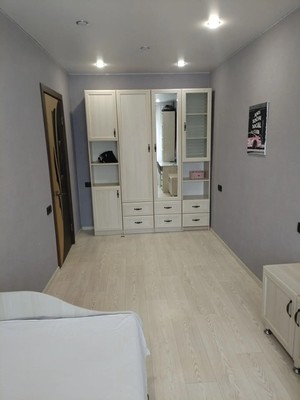 Продам двухкомнатную (2-комн.) квартиру, Героев Алексинцев ул, 6, Алексин г