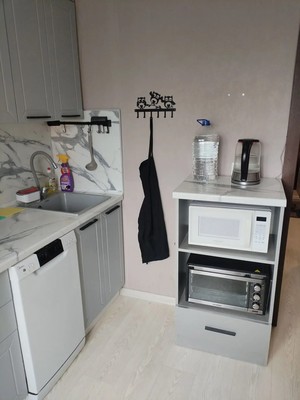 Продам двухкомнатную (2-комн.) квартиру, Героев Алексинцев ул, 6, Алексин г