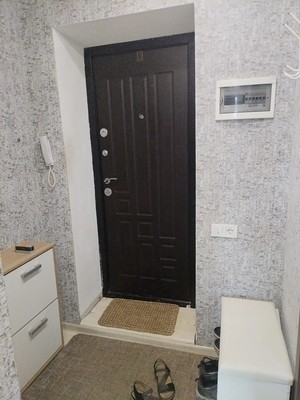 Продам двухкомнатную (2-комн.) квартиру, Героев Алексинцев ул, 6, Алексин г
