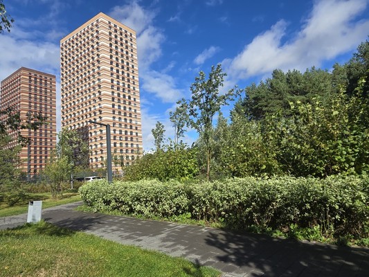 Продам двухкомнатную (2-комн.) квартиру, 100 кв-л, 1к3, Москва г