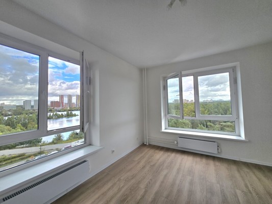 Продам двухкомнатную (2-комн.) квартиру, 100 кв-л, 1к3, Москва г