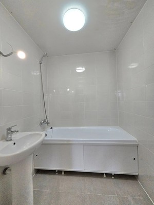 Продам двухкомнатную (2-комн.) квартиру, 100 кв-л, 1к3, Москва г