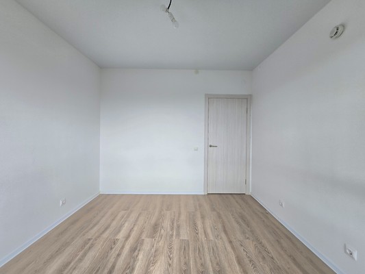 Продам двухкомнатную (2-комн.) квартиру, 100 кв-л, 1к3, Москва г