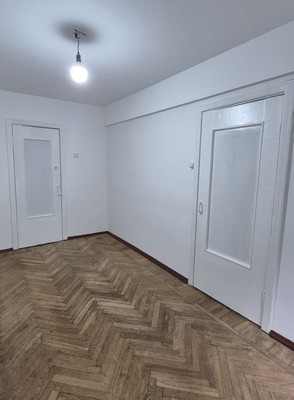 Продам трехкомнатную (3-комн.) квартиру, Тихорецкий пр-кт, 9к10, Санкт-Петербург г