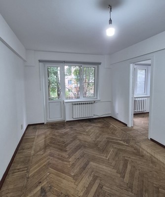 Продам трехкомнатную (3-комн.) квартиру, Тихорецкий пр-кт, 9к10, Санкт-Петербург г