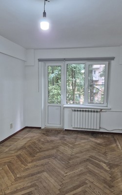 Продам трехкомнатную (3-комн.) квартиру, Тихорецкий пр-кт, 9к10, Санкт-Петербург г