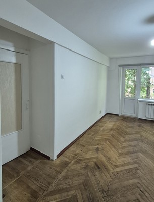 Продам трехкомнатную (3-комн.) квартиру, Тихорецкий пр-кт, 9к10, Санкт-Петербург г