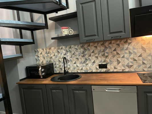 Продам трехкомнатную (3-комн.) квартиру, Автозаводская ул, 23с753, Москва г