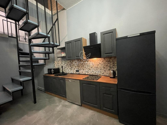 Продам трехкомнатную (3-комн.) квартиру, Автозаводская ул, 23с753, Москва г
